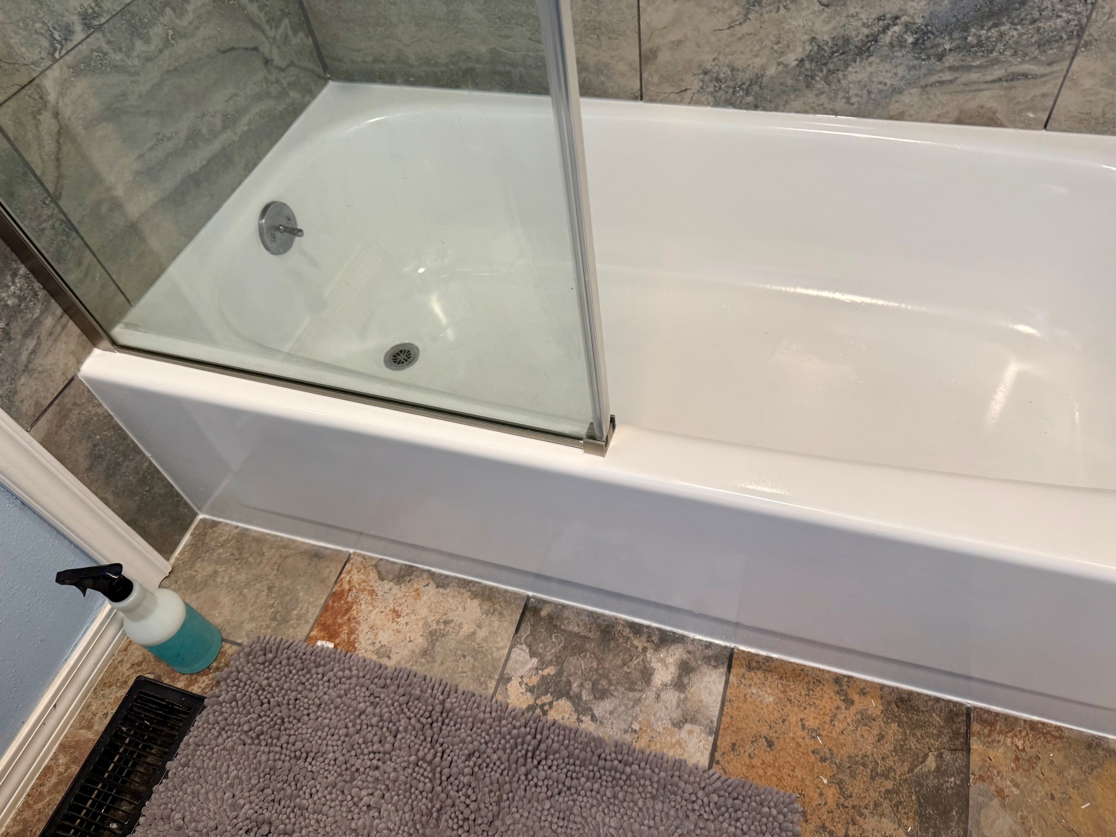 Project Tub Epoxy Coating and Finishing Work in Coeur d'Alene image