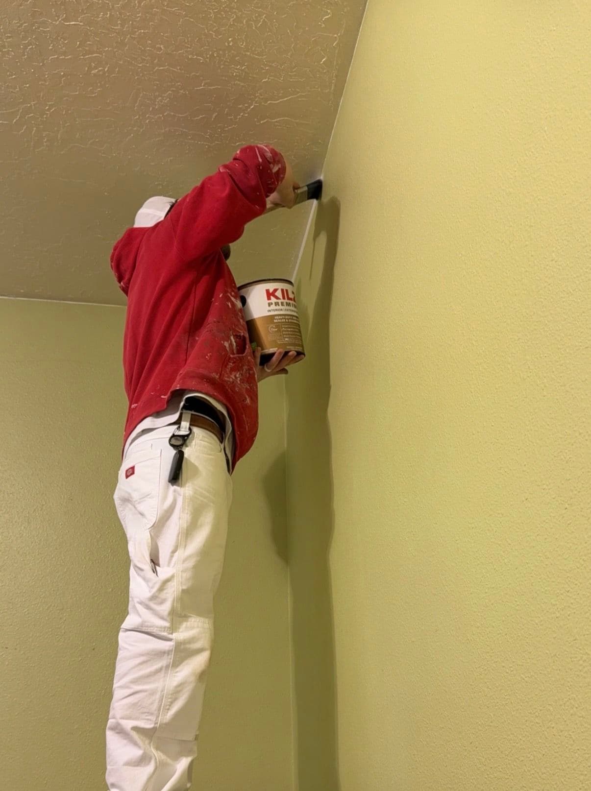 Clean Corners Are the Secret to a Sharp Paint Job image