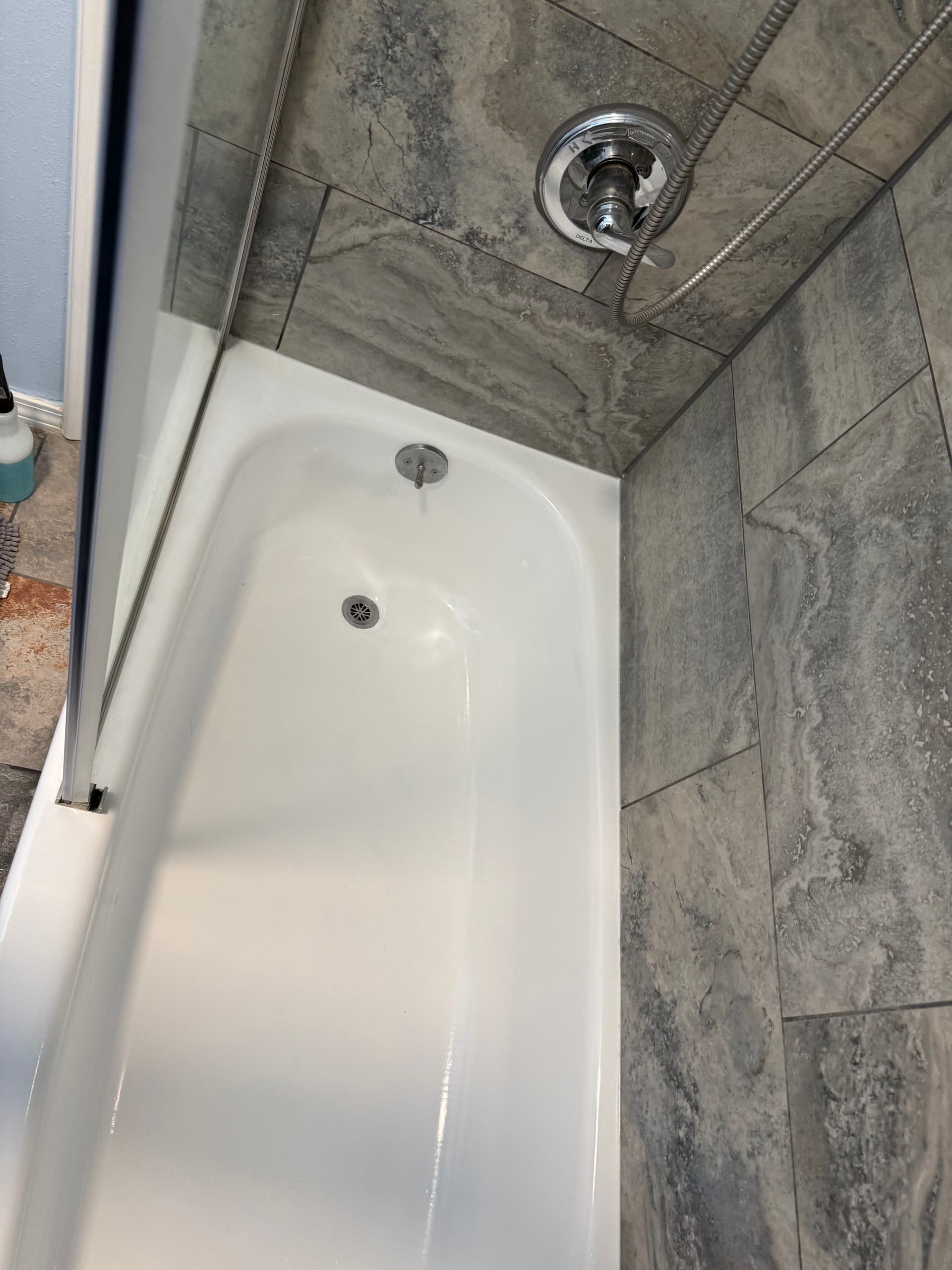 Gallery photos for Tub Epoxy Coating and Finishing Work in Coeur d'Alene: Image #1